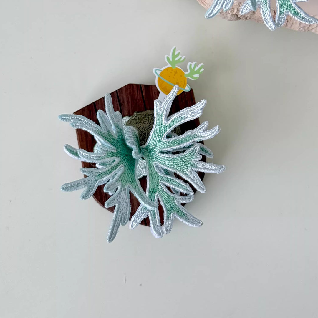 [Bitplanet] Embroidered Plant Fridge Magnets