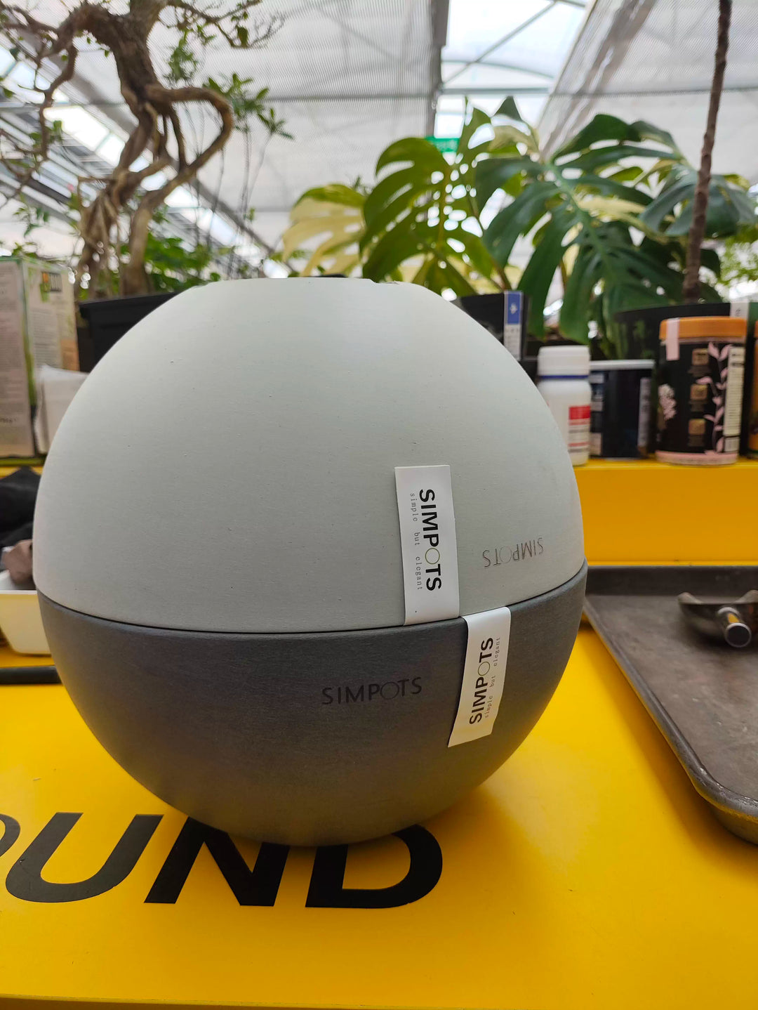 [Simpots] Hemispherical Planter