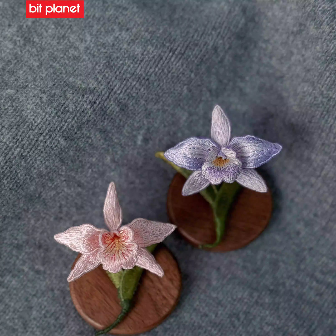 [Bitplanet] Embroidered Plant Fridge Magnets