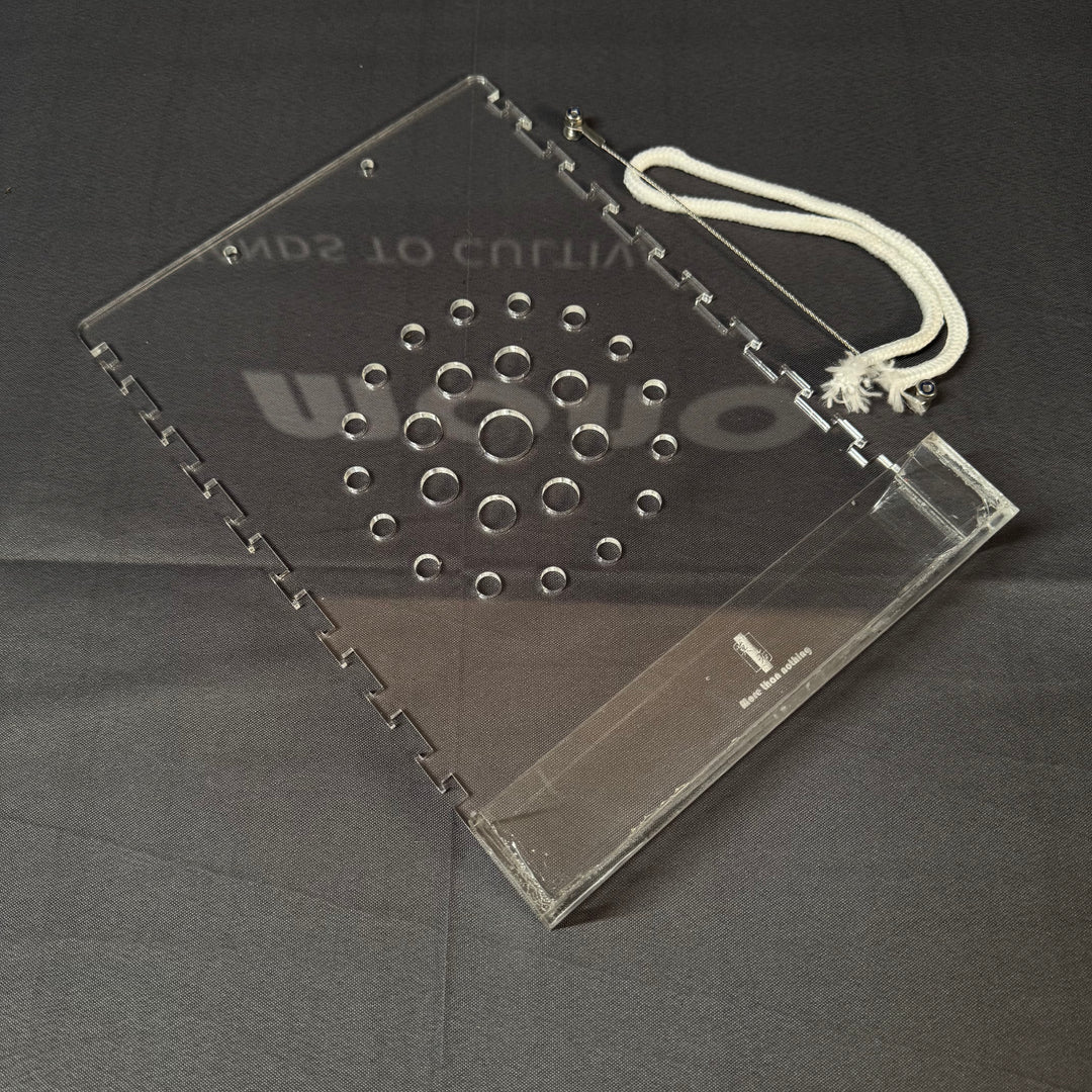 [MonoxEagle]Self-Watering Acrylic Mounting Board